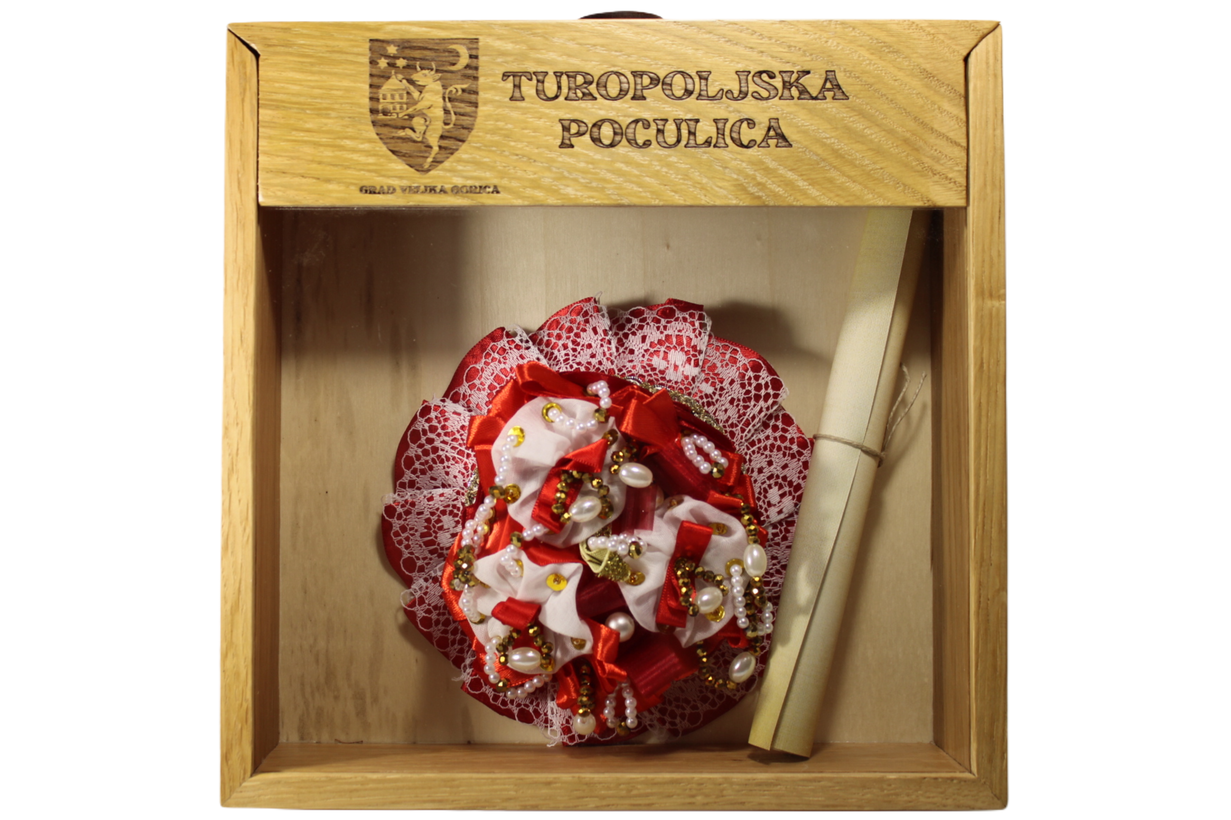 Turopoljska poculica u drvenoj kutiji